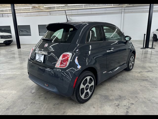 2016 FIAT 500e Base