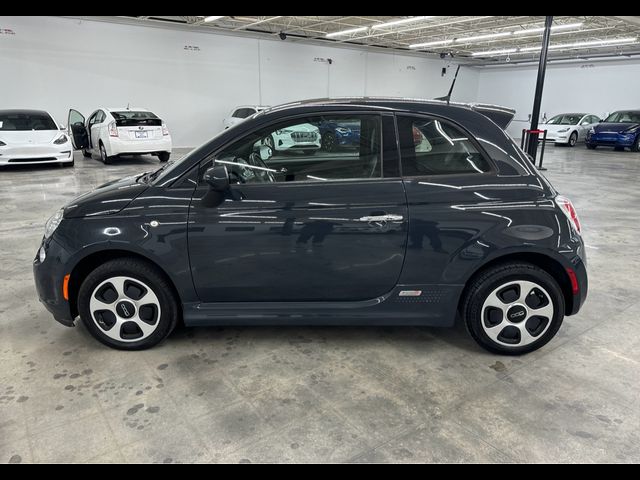 2016 FIAT 500e Base