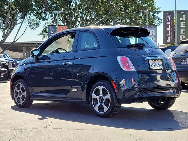 2016 FIAT 500e Base