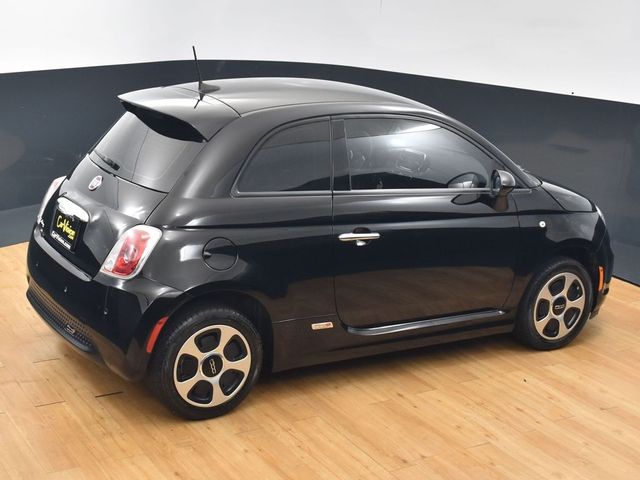 2016 FIAT 500e Base