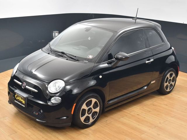 2016 FIAT 500e Base