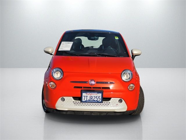 2016 FIAT 500e Base