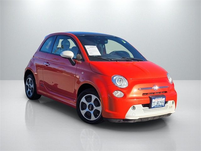 2016 FIAT 500e Base