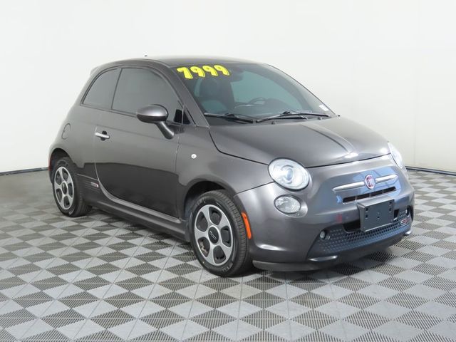 2016 FIAT 500e Base