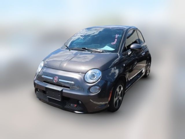 2016 FIAT 500e Base