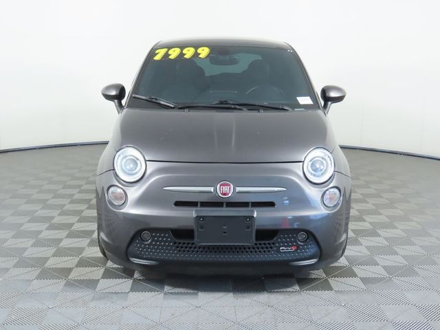 2016 FIAT 500e Base