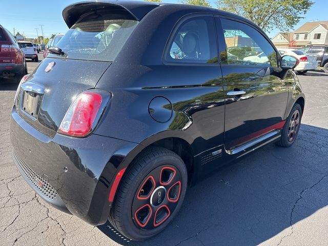 2016 FIAT 500e Base