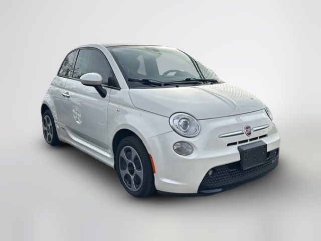 2016 FIAT 500e Base