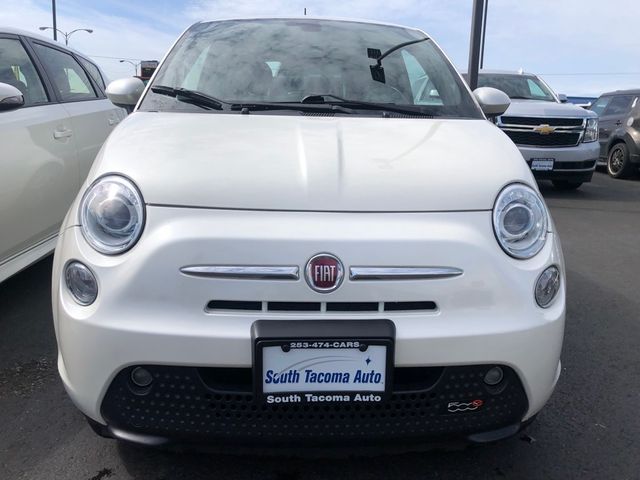 2016 FIAT 500e Base