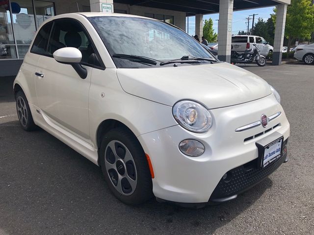 2016 FIAT 500e Base