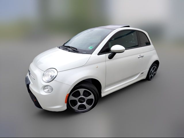 2016 FIAT 500e Base
