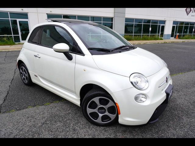 2016 FIAT 500e Base