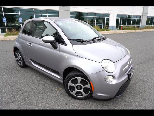 2016 FIAT 500e Base