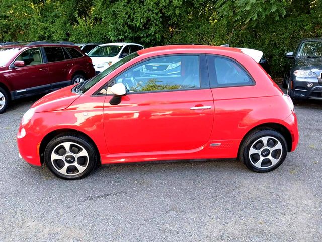 2016 FIAT 500e Base