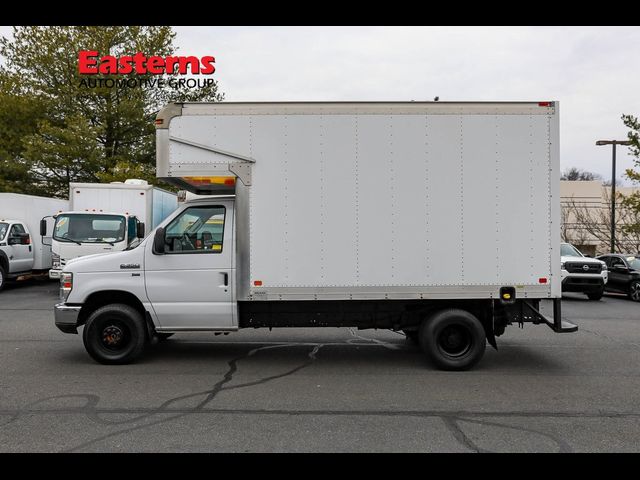 2016 Ford Econoline Base