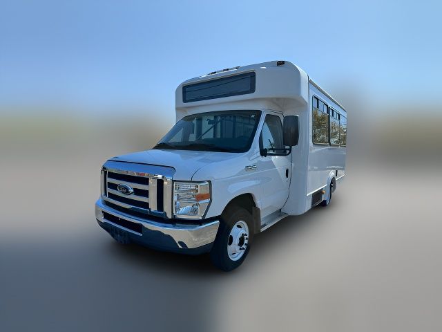 2016 Ford Econoline Base