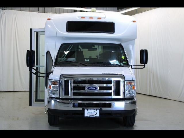 2016 Ford Econoline Base