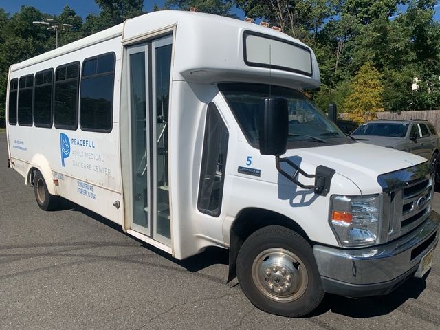 2016 Ford Econoline Base