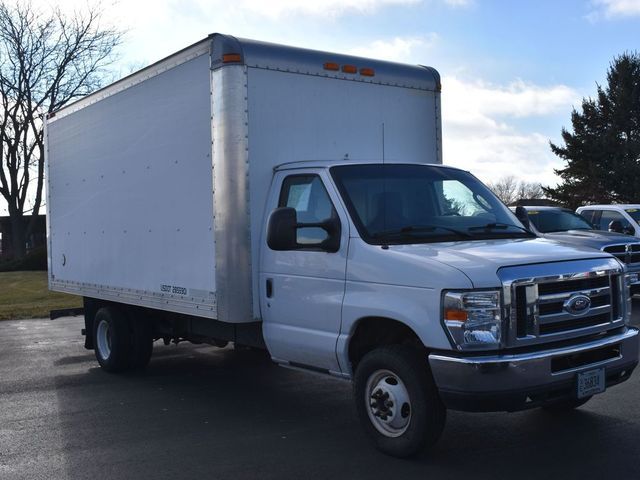 2016 Ford Econoline Base