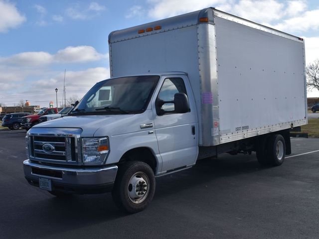 2016 Ford Econoline Base