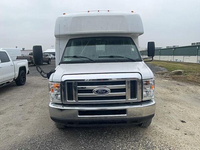 2016 Ford Econoline Base