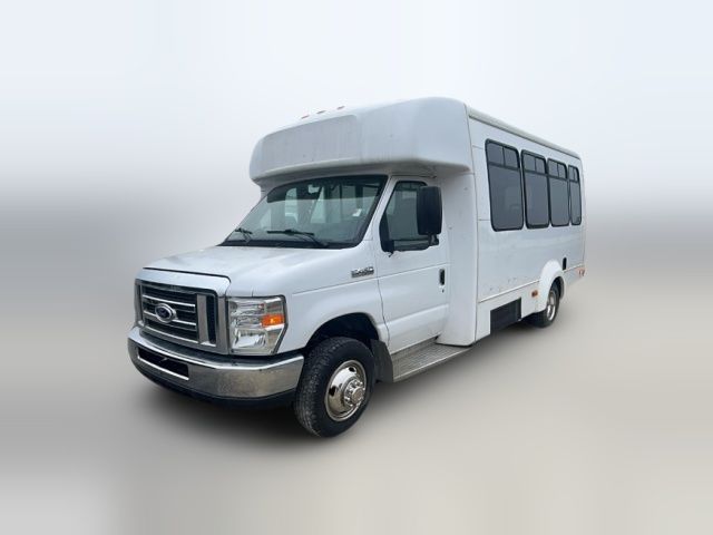 2016 Ford Econoline Base