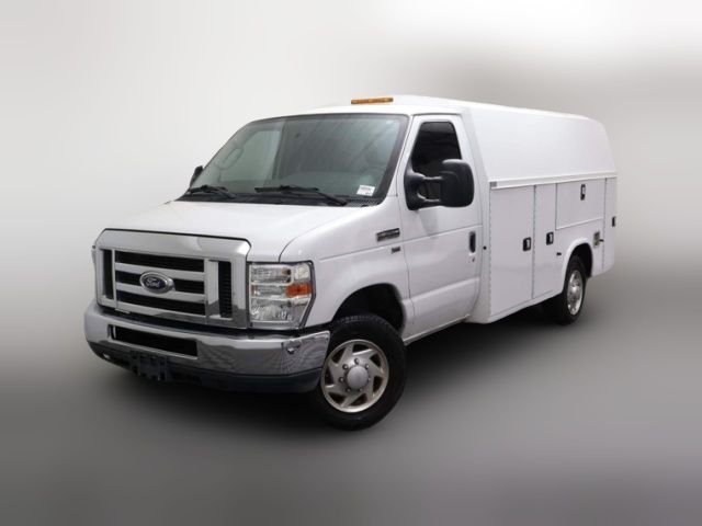 2016 Ford Econoline Base