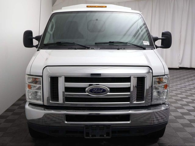 2016 Ford Econoline Base