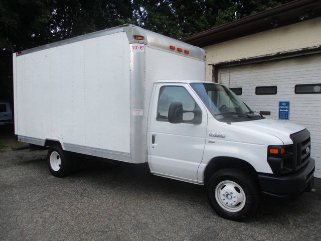 2016 Ford Econoline Base
