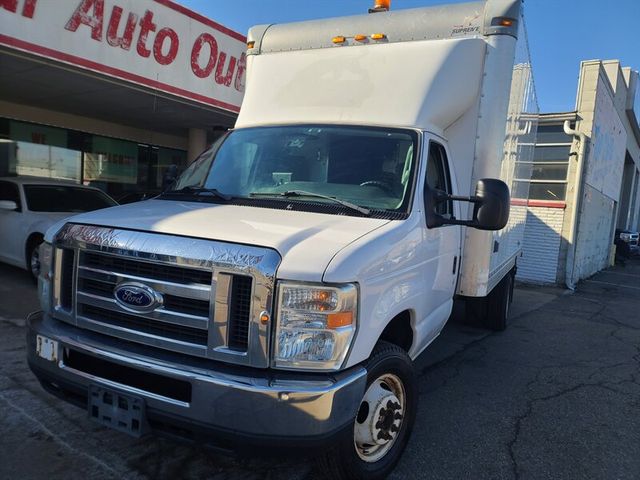 2016 Ford Econoline Base