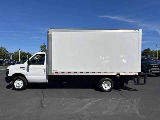 2016 Ford Econoline Base