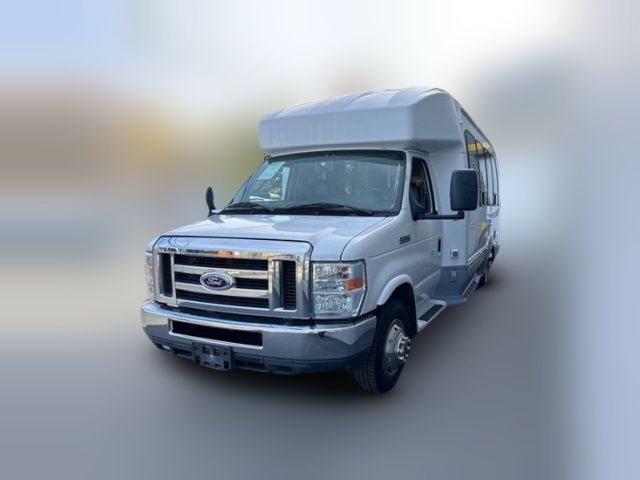 2016 Ford Econoline Base