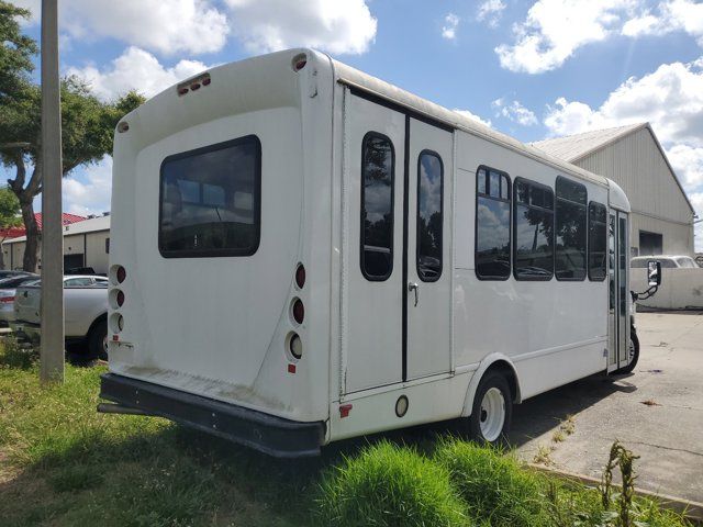 2016 Ford Econoline Base