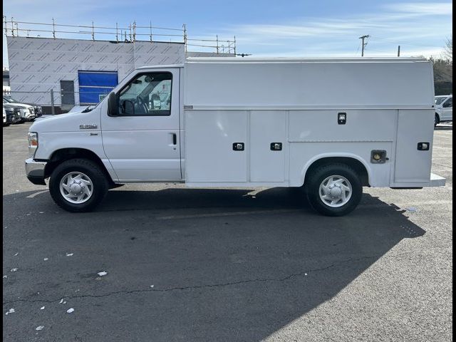 2016 Ford Econoline Base