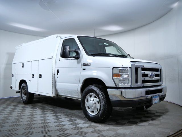 2016 Ford Econoline Base