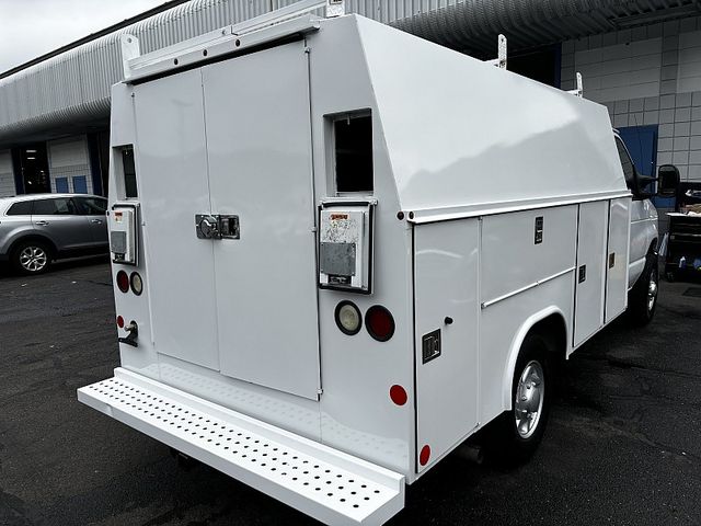 2016 Ford Econoline Base