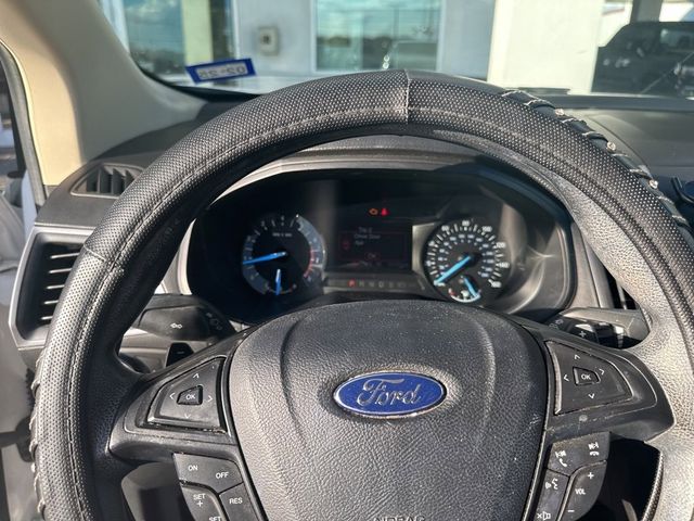 2016 Ford Edge SE