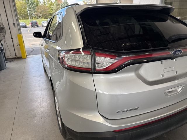 2016 Ford Edge SE