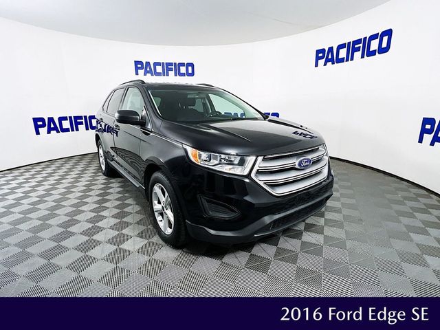 2016 Ford Edge SE