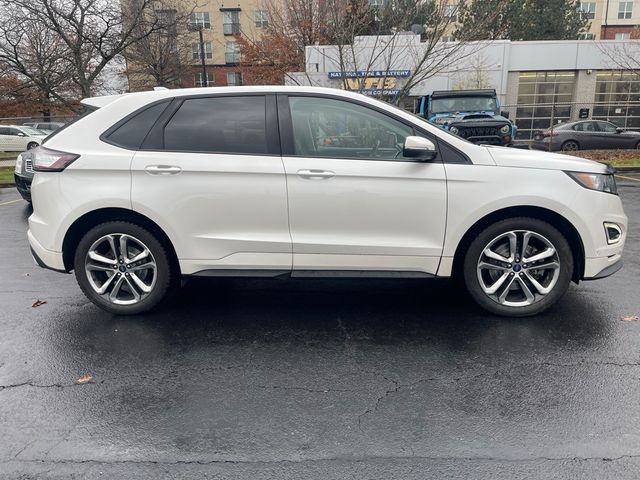 2016 Ford Edge Sport