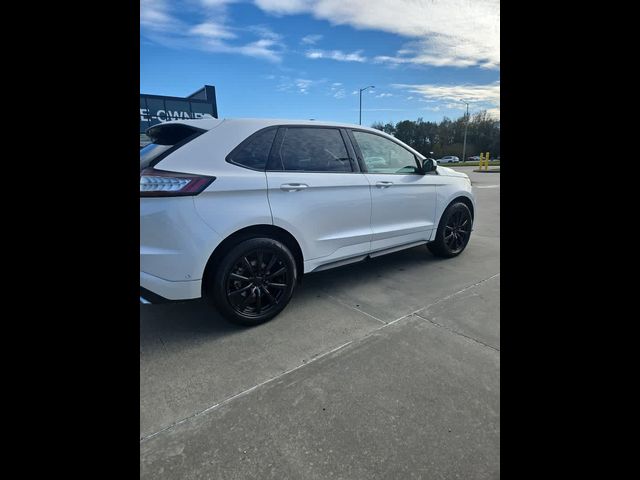 2016 Ford Edge Sport