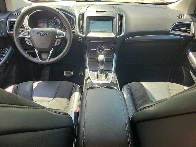 2016 Ford Edge Sport