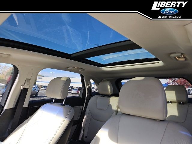 2016 Ford Edge Titanium