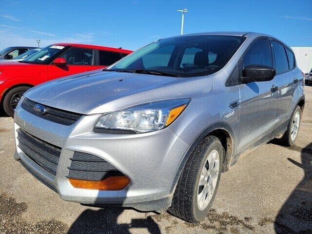 2016 Ford Escape S