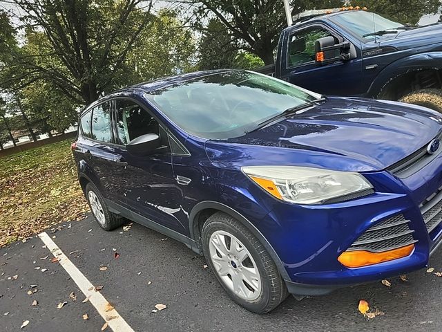 2016 Ford Escape S