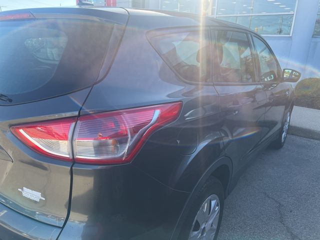 2016 Ford Escape S