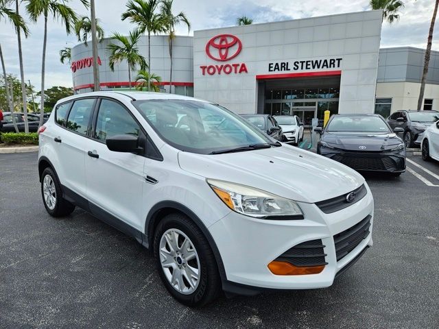 2016 Ford Escape S