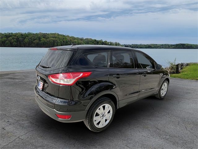 2016 Ford Escape S