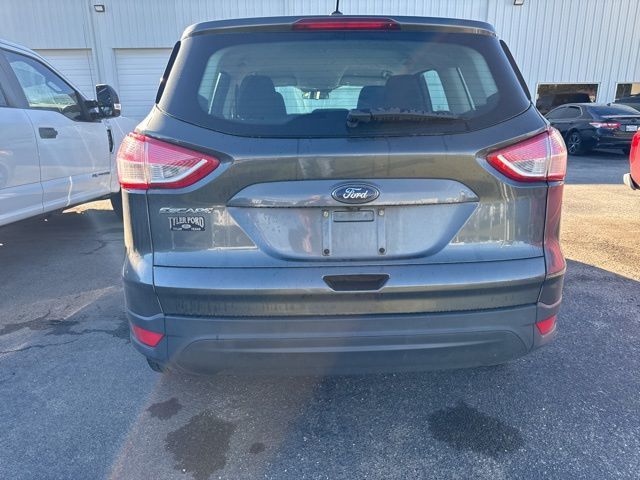 2016 Ford Escape S