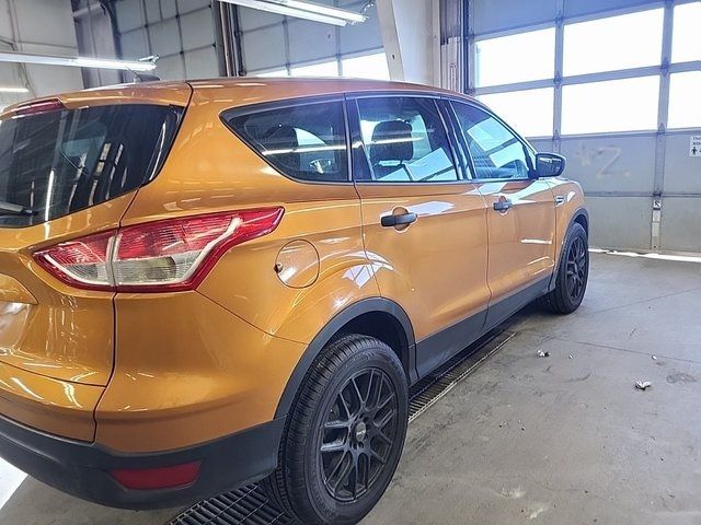 2016 Ford Escape S